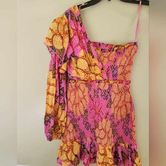 FARM Rio Dresses & Skirts - FARM RIO MINI DRESS